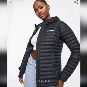 Berghaus Nula micro water resistant hooded jacket